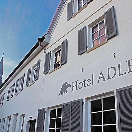 Adler 3*