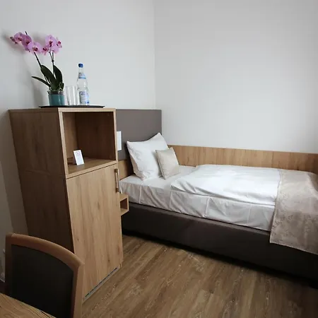 Hotel Adler Bad Friedrichshall